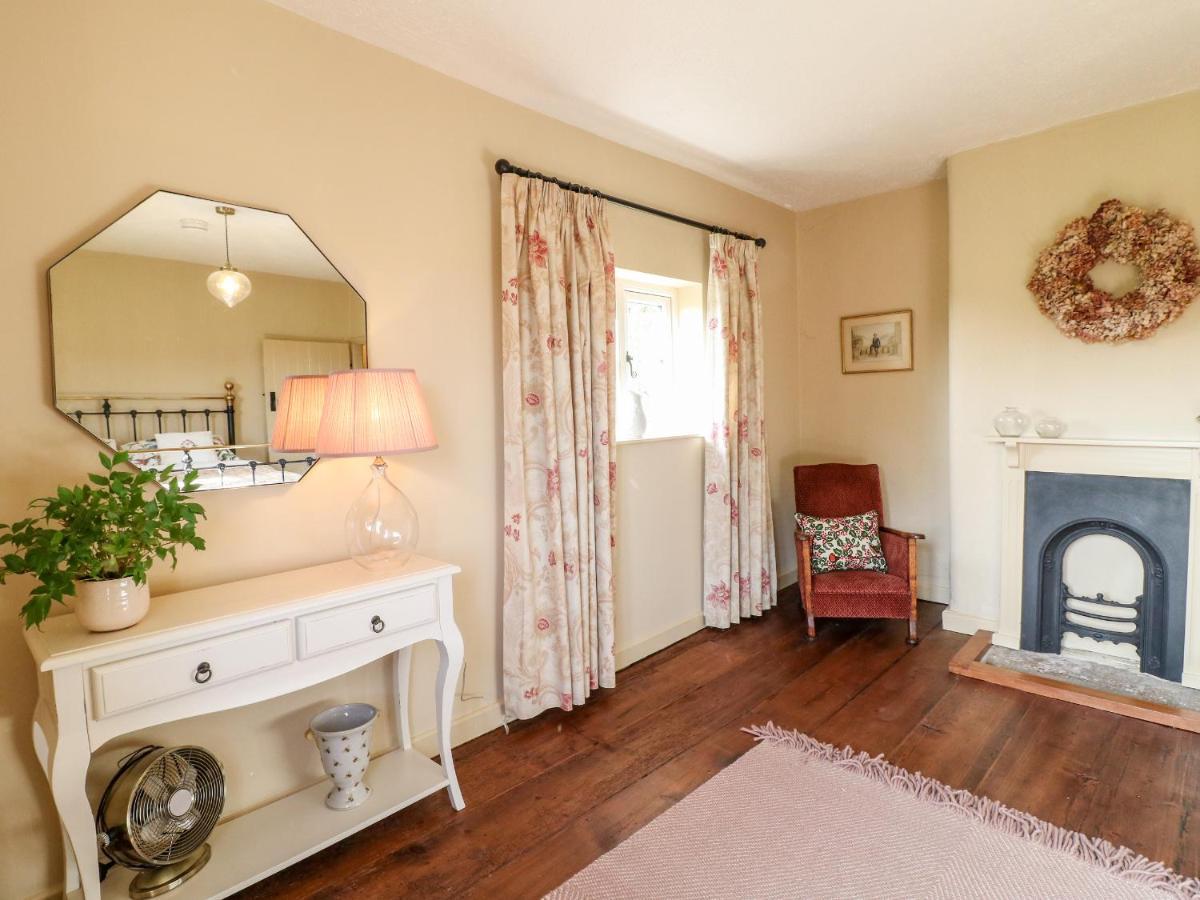 Bluebell Cottage Rugeley Exterior foto